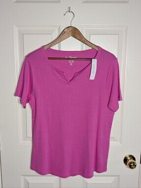 CHICO'S Pink  Split Neck Short Sleeve Tee